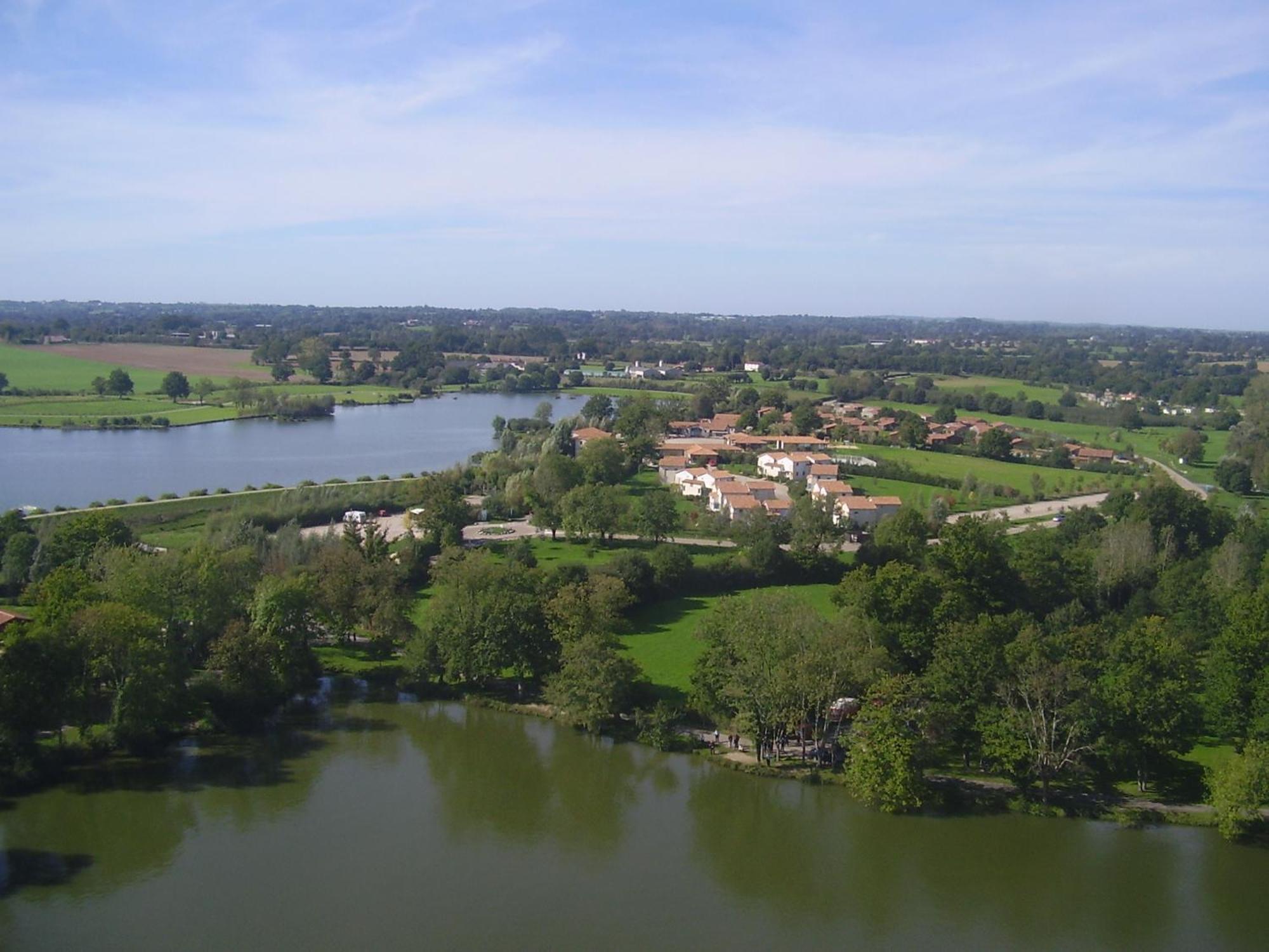 Pescalis Résidence Les Maisons du Lac Moncoutant Esterno foto